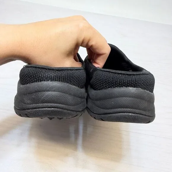 Skechers Relaxed Fit Commute Womens 8.5 Black Knit Slip On Mule Sneakers 44915W - Picture 4 of 10